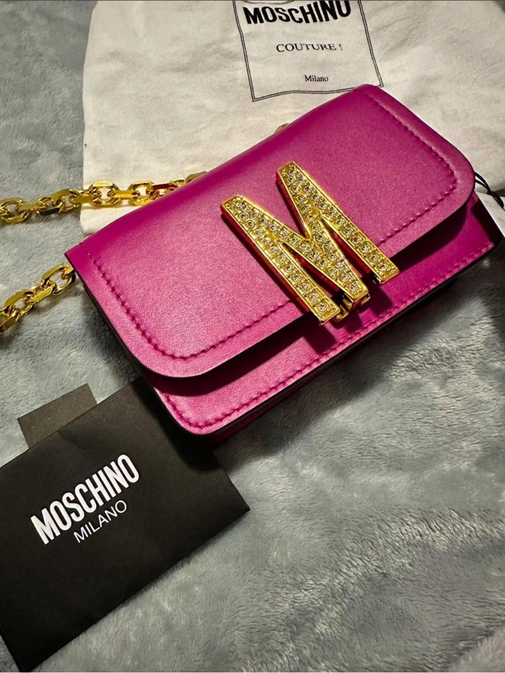 FUSCHIA MOSCHINO CROSSBODY BAG